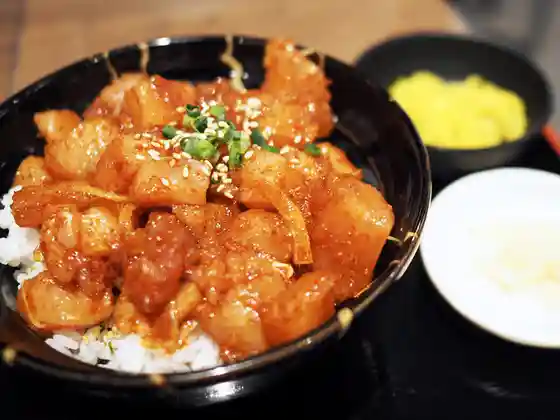 まぐろ屋 やまもと イオンモール新利府店