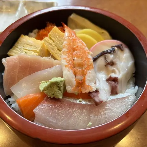 Tsurukamesushi