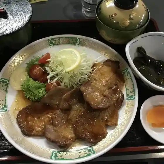 味彩川一