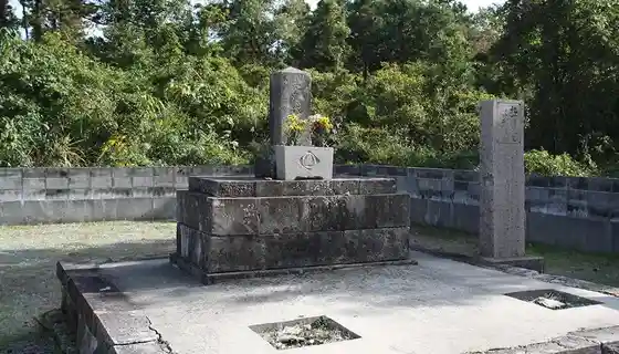 Kitaikki no Haka