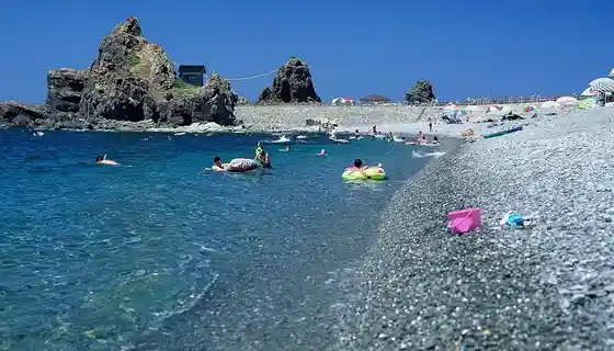 Nyu Saki Beach