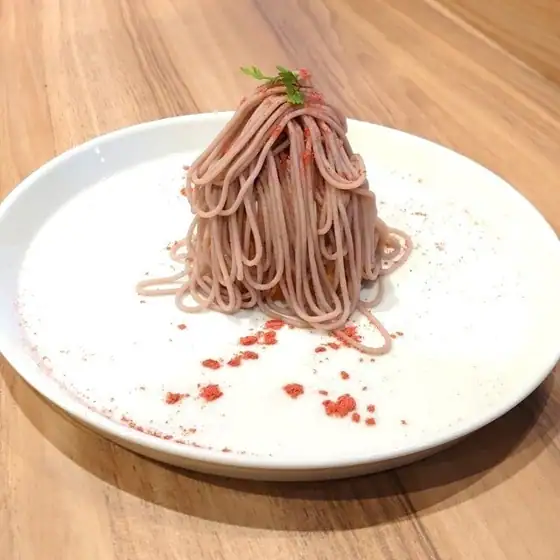 Cafe & Kitchen M