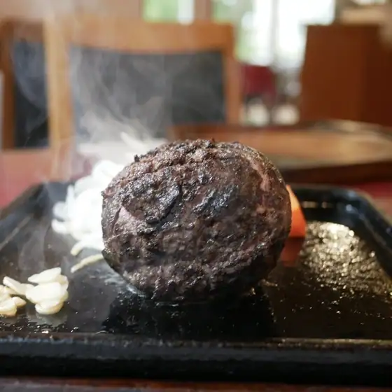 炭焼ハンバーグ 牛船