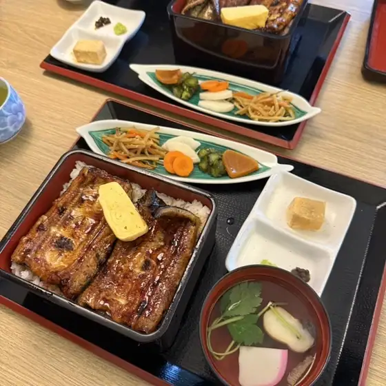 比企亭