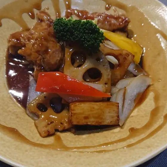 Chinese Cuisine Hakumokuren