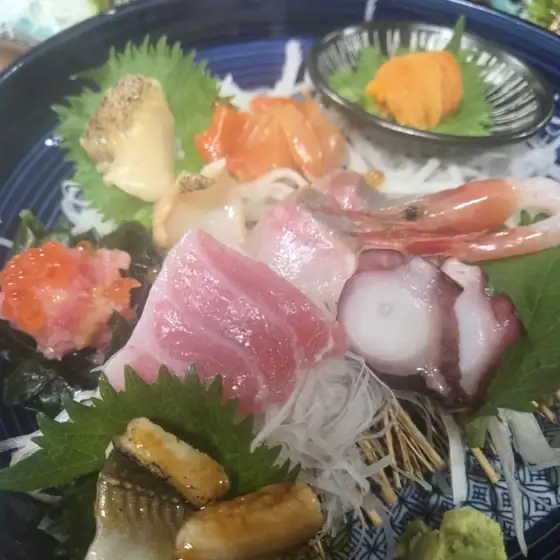 よこまち 津