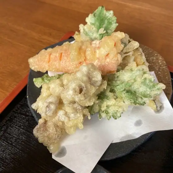 Hashikuraya