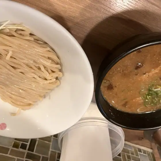 Hatsugai Shoten