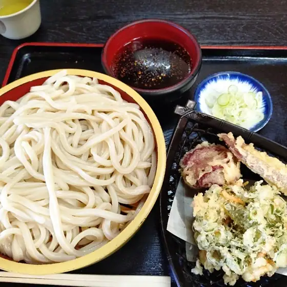 Rakurakuan