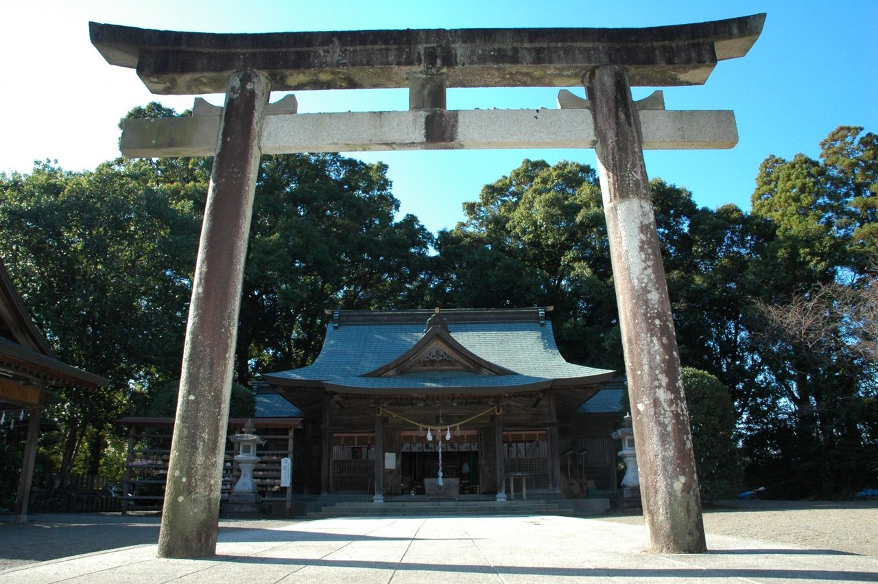 Tsuma Shrine