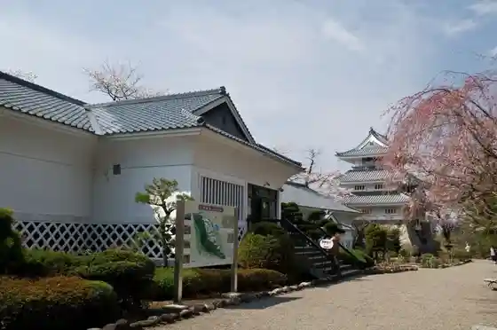 Sannohe History and Folklore Museum (Sannohe-jo Onkokan)