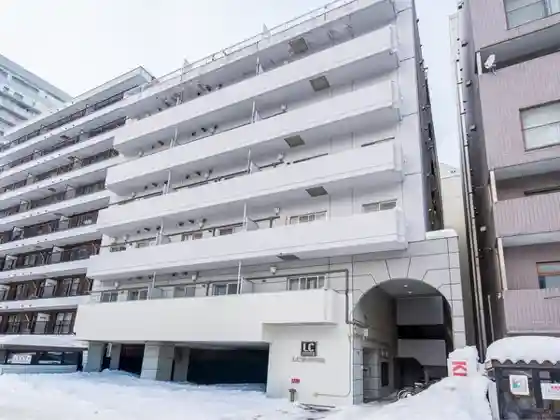 Urban Stay LC Building 12