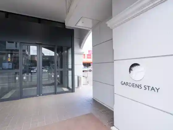 GARDENS STAY