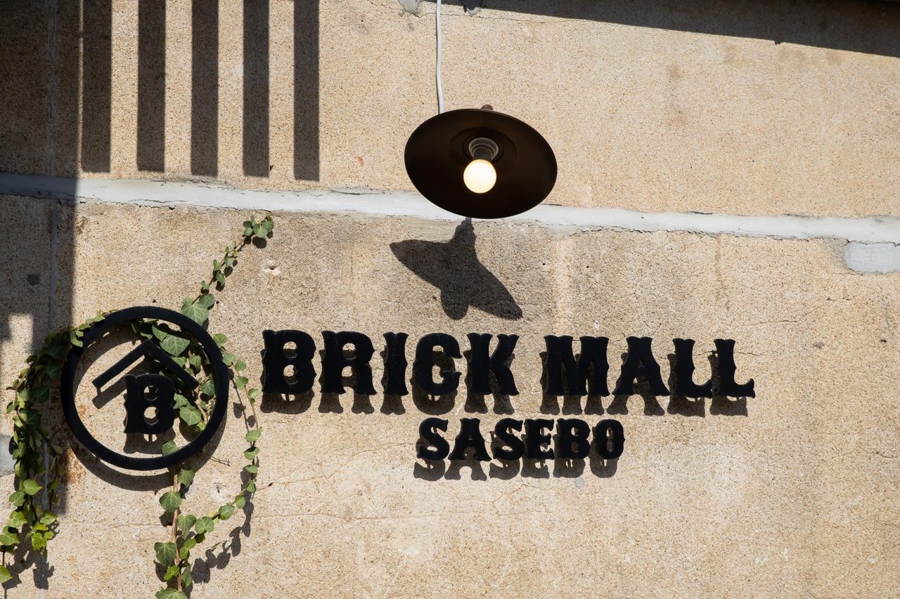 BRICK MALL SASEBO