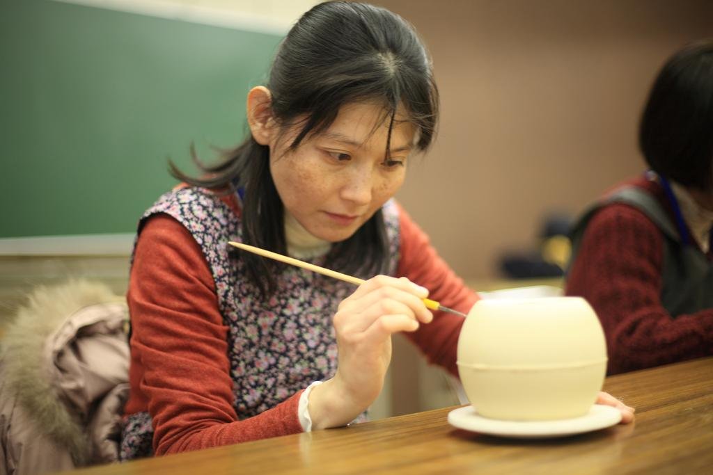 Mikawachi Ware Openwork Carving Experience