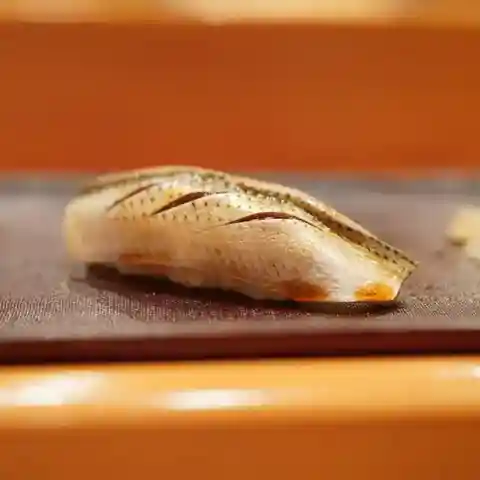 鮨 江なみ