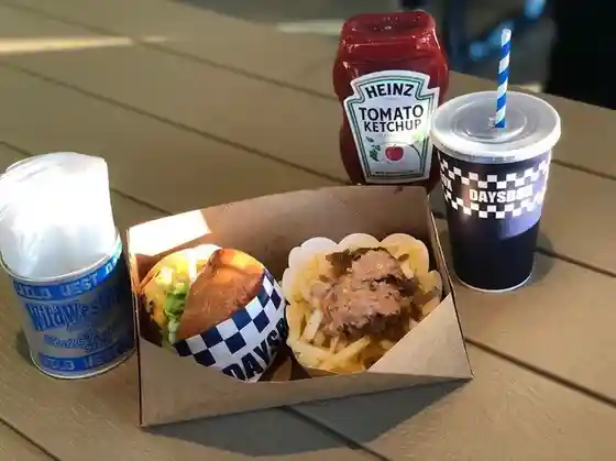 デイズボックス
