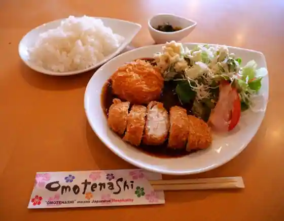 Cafe Maple