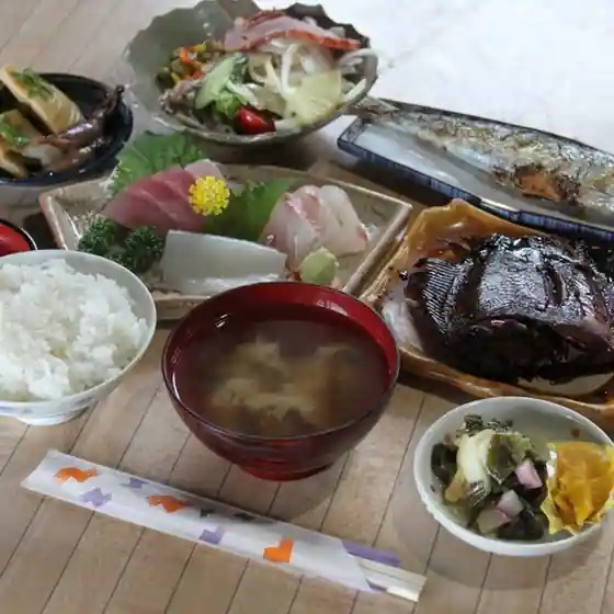 サンチョク鮮魚荒木