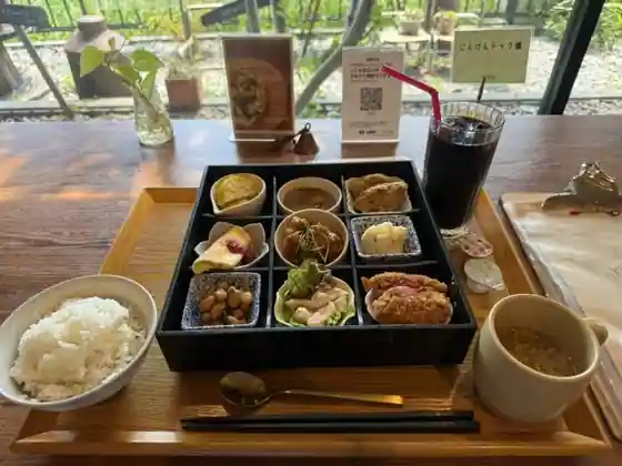 Tsubame Cafe