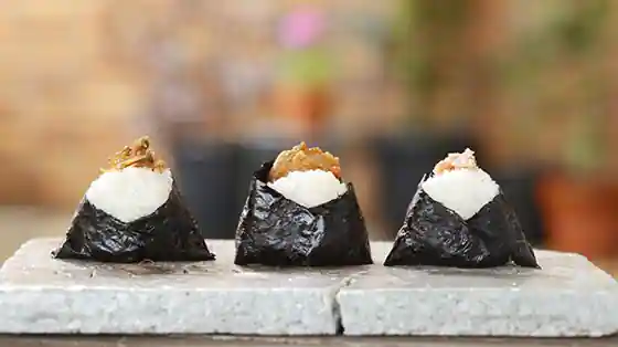 Yama Tomusubi Gingetsu Sha