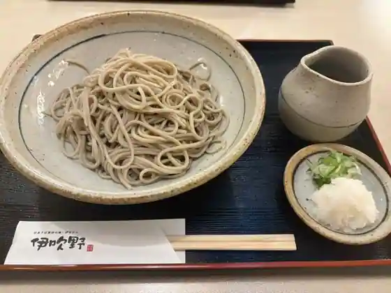 伊吹野そば