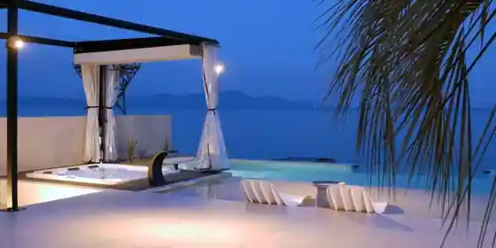 PLATINUM RESORT