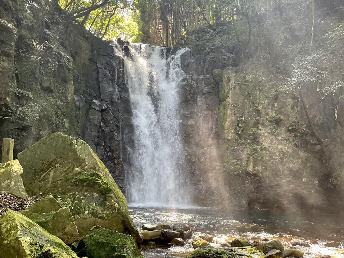 Tonosumi Falls