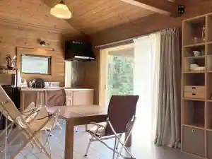 Log-inn Kaishi Machi Hitomune Kashi Log-House