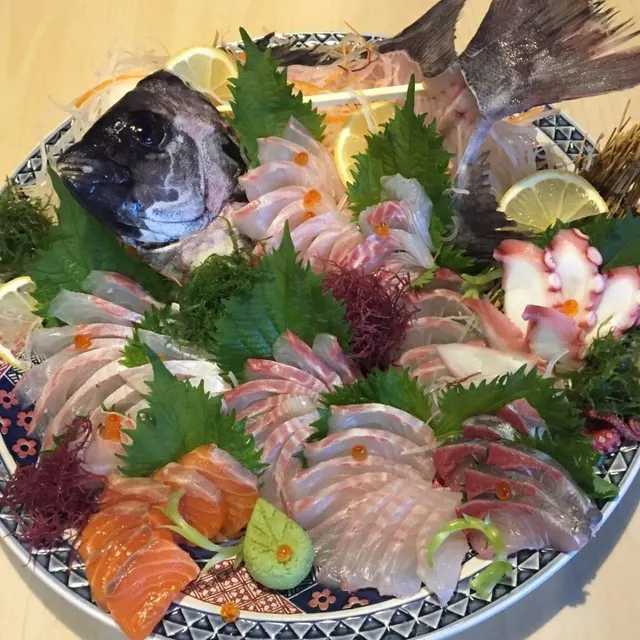 想作ダイニング 縁
