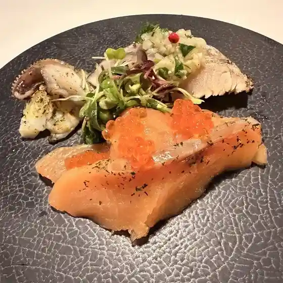 共立日和