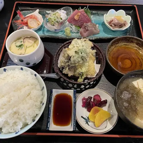 Oshokujidokoro Hakkaku
