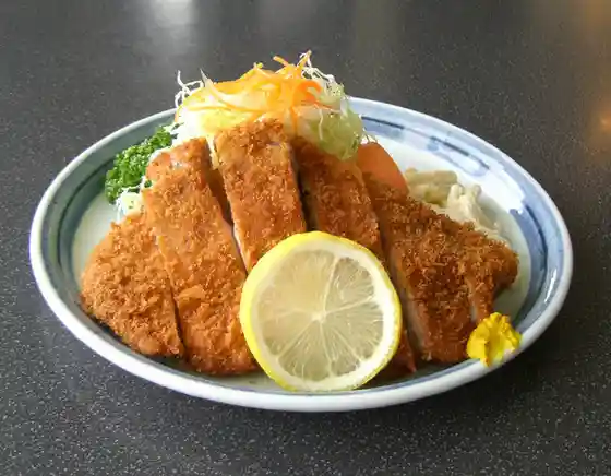 成田屋牛焼肉とんかつ