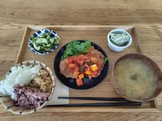 ごはん屋 はれ