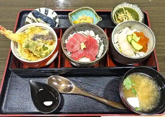 食事処 和