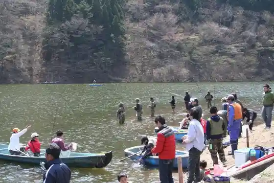Higashigoya Lake