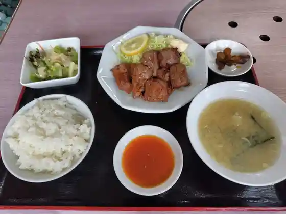 ラーメン・焼肉ナナ
