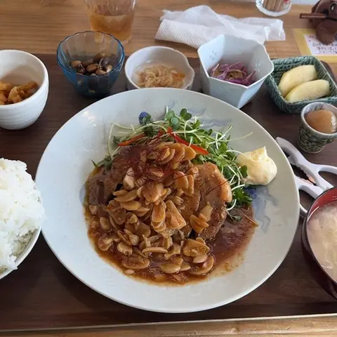 おひさま食堂ひなた家