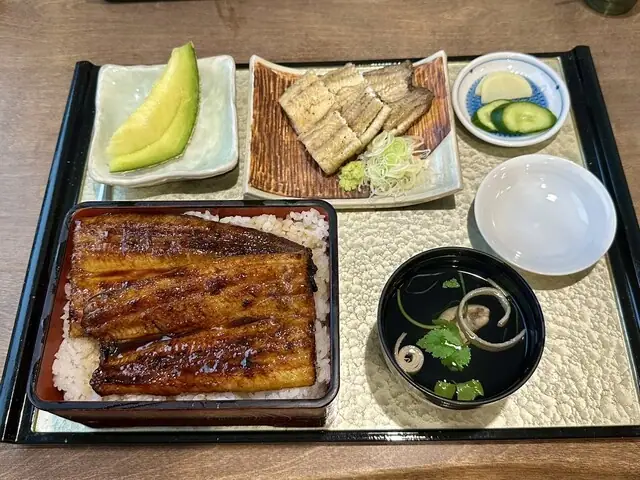 Unagi Tomichi