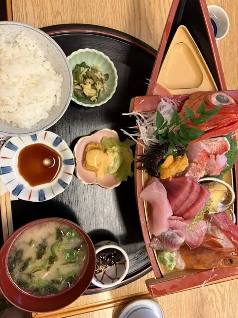Sakana Raku Tei