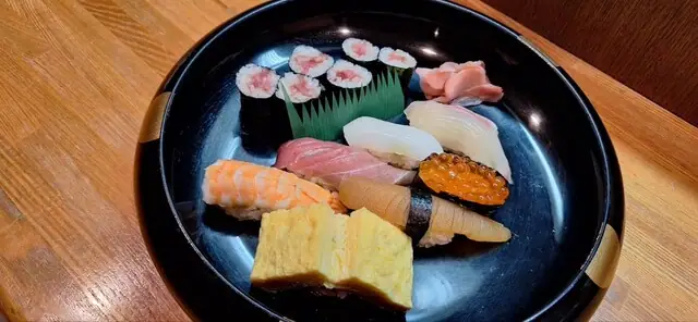 Hyotan Sushi Nagaoka Hon