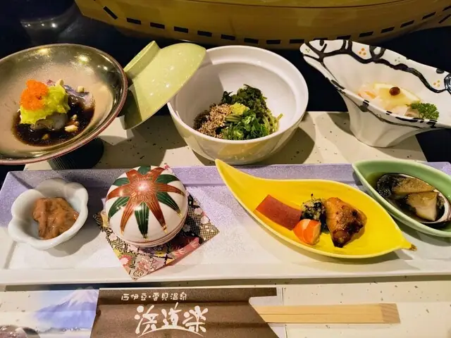 Minshuku Hamamichi Raku