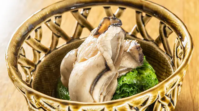 Hasu . Tetsu