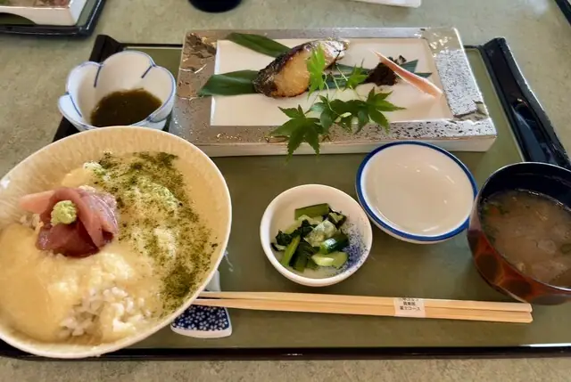 San Kabuto Gorufu Kurabu Fuji Kosu Restaurant