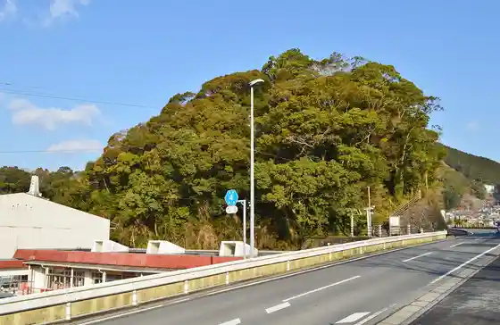 Sukumo Castle ruins