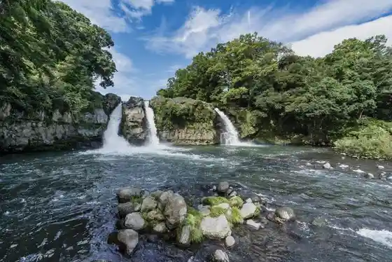 Goryu Falls