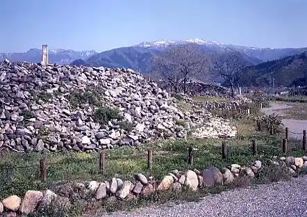 Hatcho Yoroizuka Burial Mounds