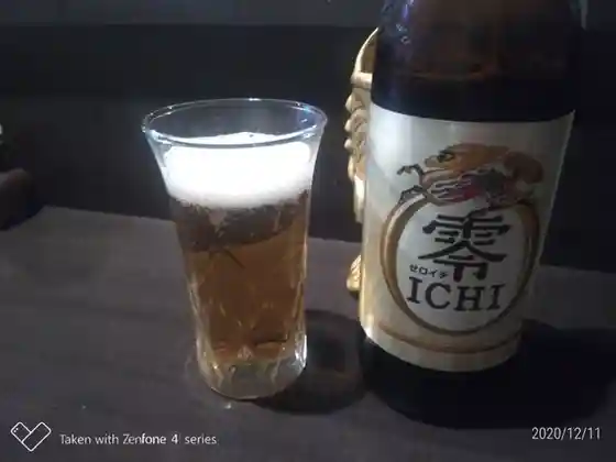 串まろ