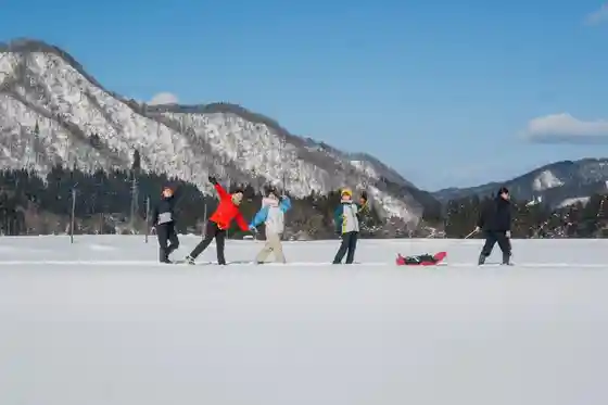 Fuyu no Satoyama Wo Sanpo ! Oyuki Hara Kanjiki Setchu Kogun