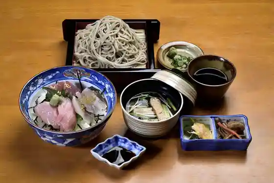 七ツ母里